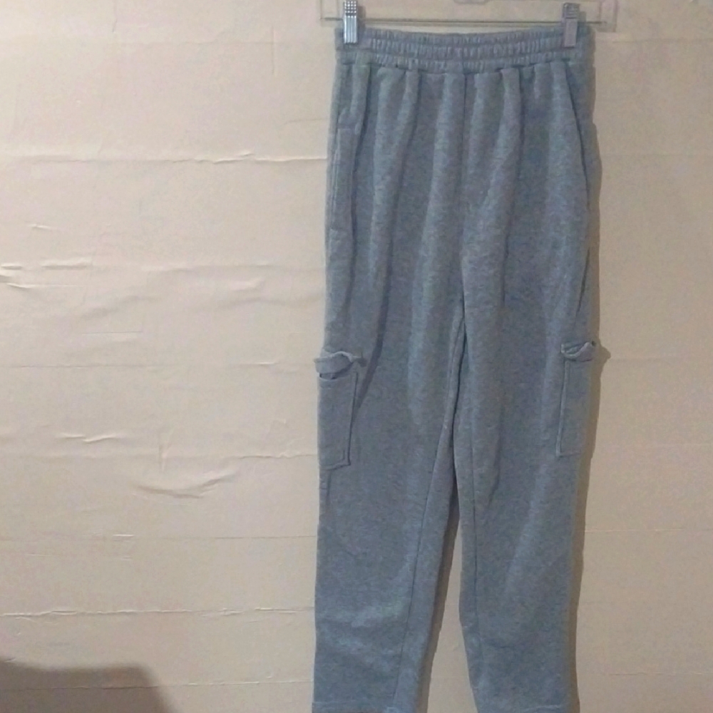SHEIN Gray Cargo Pants for Women EUC